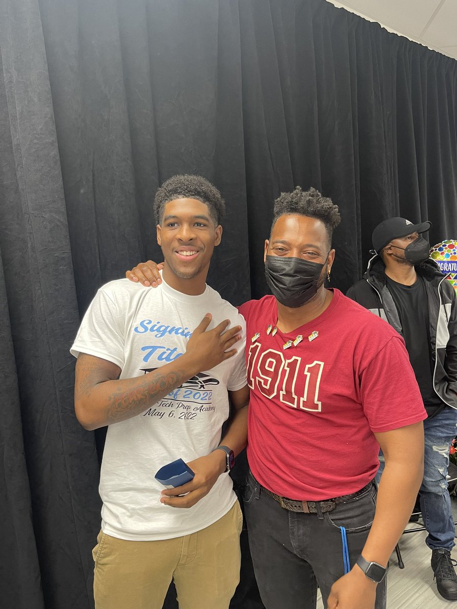 The Senior Pinning ceremony is a tradition. I will forever be thankful and grateful for all of our scholars. #OneFriendship #journeyto30 #FPCSTP <a href="/FriendshipPCS/">Friendship PCS</a>