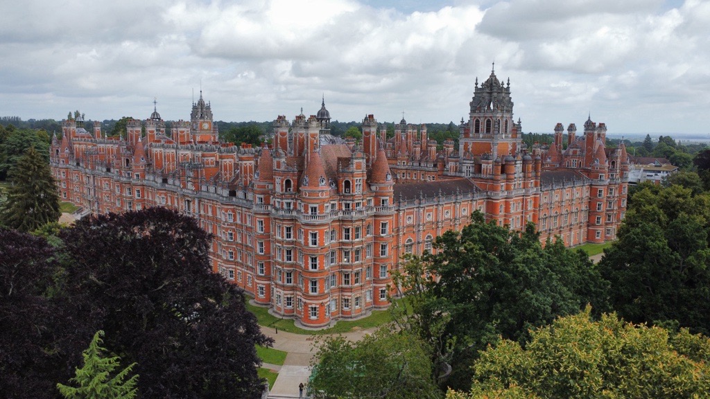 Dr Marta PerezFernandez (@martaperfer) on Twitter photo RHUL looking good. RHUL looking good.