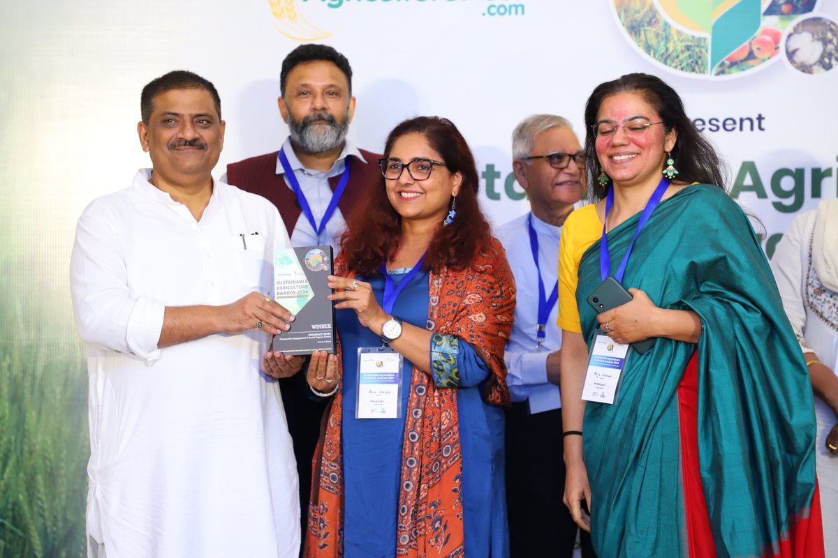 GreyMattersPR's tweet image. #SustainableAgriSummitAwards2024

Congratulations to Atmashakti Trust on winning &apos;Community Engagement &amp;amp; Social Impact Award&apos; for its Brown to Green project.

@Atmashakti3

#SustainableAgriculture #FarmingforFuture