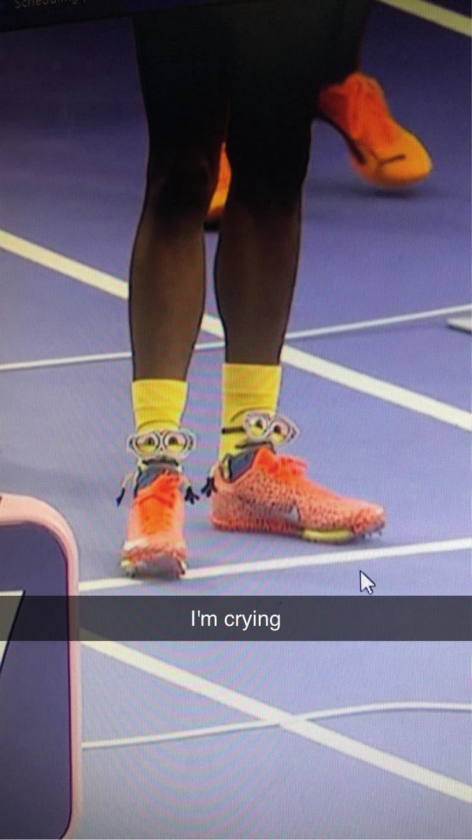 Ugandalı atlet Tarsis Orogot'un erkekler 200 metredeki çorapları.