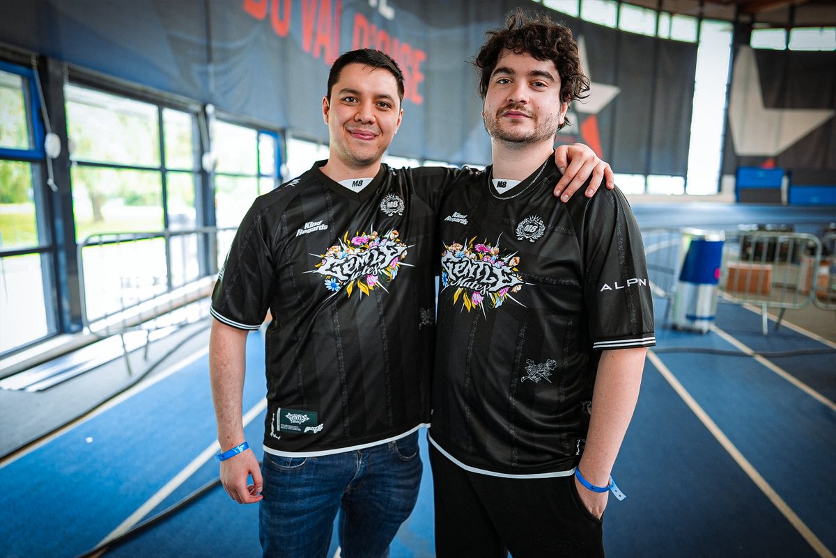 V1CTOUV2's tweet photo. Suite ร la dรฉfaite 2-1 de nos joueurs TFT, on rejoue demain ร 13h contre ceux qu'on a battu 2-0 hier
Full trust en ces 2 monstres, Volta et PDB ๐ฆพ
#BOTWIN https://t.co/0GNLQNA1Hj