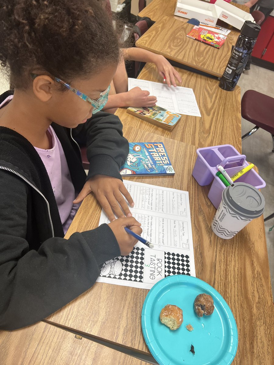 Whitney Oliver tweet media