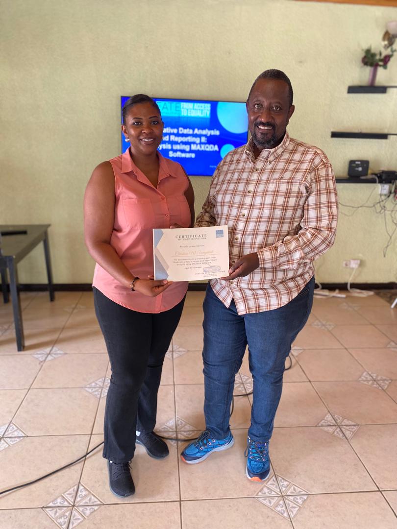 𝐉𝐮𝐬𝐭 𝐈𝐧: 📊Today we concluded our training on "Qualitative Data Analysis and Reporting II: Analysis using MAXQDA Software," but the journey doesn't end here. Stay tuned for more of our upcoming sessions and be sure to register here: dropbox.com/scl/fi/hr71ydn…