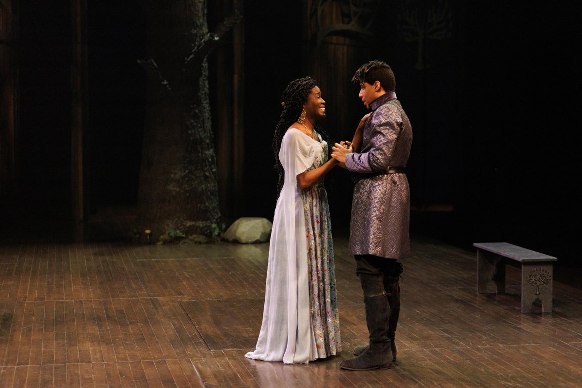 stratfest's tweet image. A floral #stagefashion look for the books!

Floral Blues: Pair your fav floral dress with a sheer linen stole in the faintest sky shade. Nothing invites a fantastical summer love story like a look that channels The Princess Bride.

#fashion #style #SFCymbeline