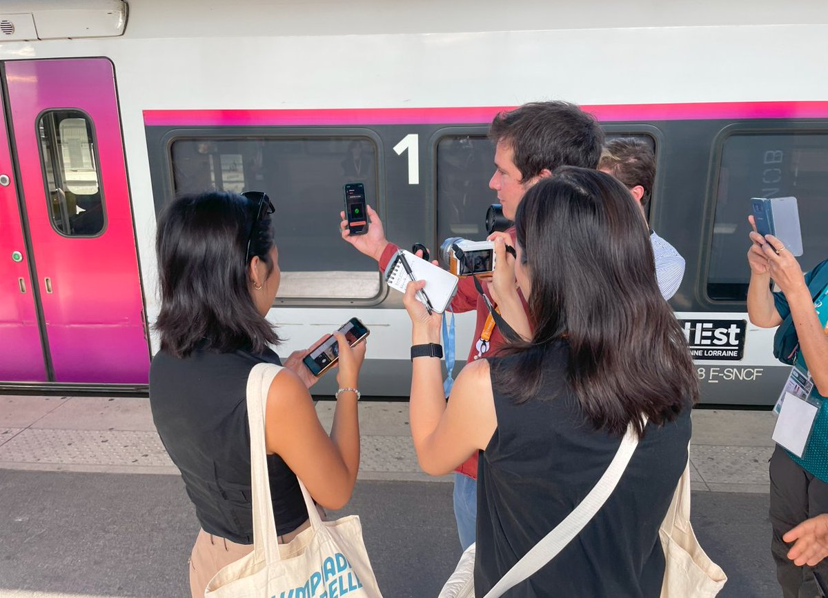 Bravo aux équipes du 574 Grand Est et à <a href="/EZYMOB_APP/">EZYMOB</a> pour leur travail exceptionnel sur l'outil G.U.I.D.E, suite à l'appel à projet lancé par <a href="/Ecologie_Gouv/">Min. Ecologie Territoire Transports Ville Logement</a> 🙌.

Nous sommes fiers d'inaugurer ce projet innovant en matière d'accessibilité qui vise à améliorer l'accès au train pour