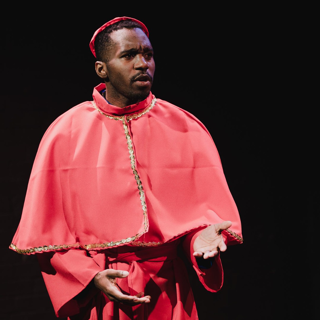 THE CORONATION OF CONSTANCE Written and Directed by Taiwo Aloba 
Part of Program #3 Opens Sat. Aug. 10th at 8PM! 
Tickets: chaintheatre.org 

A one-act play that critiques corruption and wastefulness in governance through satire and humor. 

Photos: Dan Wright Photography