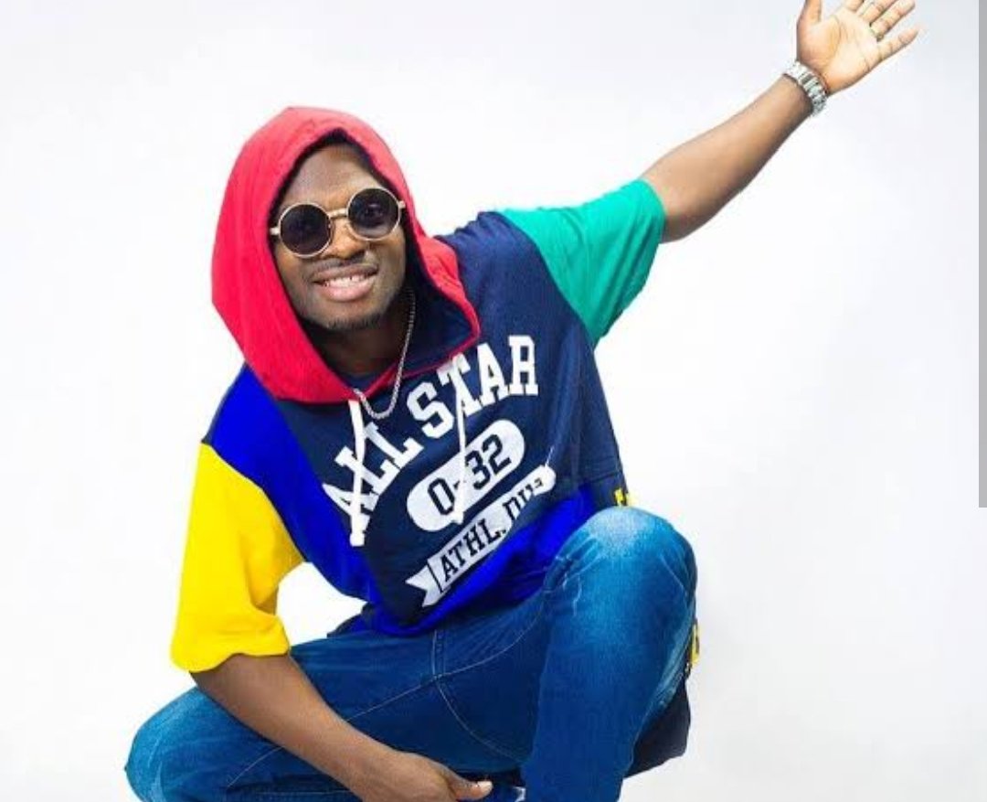 RadioTaifaFM's tweet photo. Kwenye Ipi Kali Leo, Tutaangazia Nyimbo za Beka Flavour 

1. Sikinai 
2. Kibenten 

Kati ya hizi mbili gani Kali....? 
@Mtotomzuri001 @mwajumachozi
#Ipikali #Tafrijachaguolako #OlympicsIkoKBC ^FN https://t.co/ZtwdnFCH4l