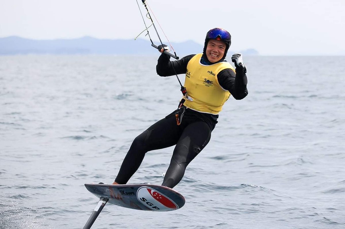 ASAFUpdates's tweet photo. Another memorable day at Paris 2024 , Bronze medal for Asia coming from Maximilian Maeder (Singapore)  (Men’s Kite Event)

Dr. Malav Shroff – President Asian Sailing Federation congratulated all the Asian Medal Winners.

@ASAFUpdates @worldsailing @SingaporeSail @Paris2024 https://t.co/1P3a6bxhmT