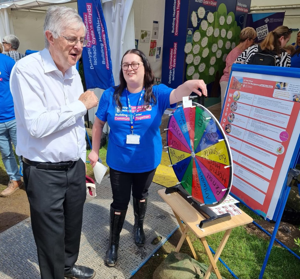 Cwm Taf Morgannwg University Health Board (@cwmtafmorgannwg) on Twitter photo It's been another fun-filled day on our CTM on the Maes stand, where children and families have been learning about bacteria, everything from horrid hands to microbe mania.
Diolch to <a href="/MarkDrakeford/">Mark Drakeford 🏴</a>, Cabinet Secretary for Health and Social Care, for visiting us! It's been another fun-filled day on our CTM on the Maes stand, where children and families have been learning about bacteria, everything from horrid hands to microbe mania.
Diolch to <a href="/MarkDrakeford/">Mark Drakeford 🏴</a>, Cabinet Secretary for Health and Social Care, for visiting us!