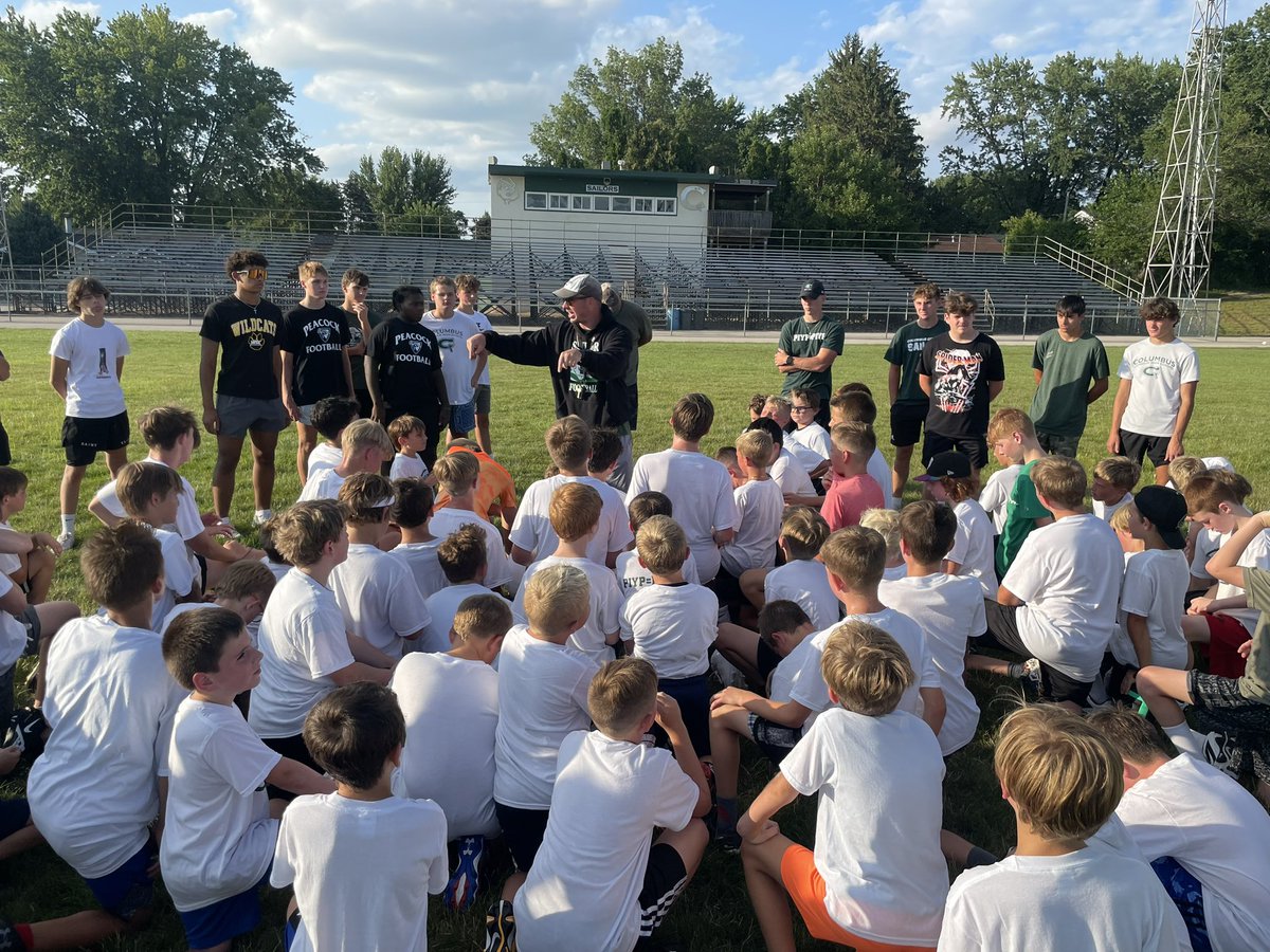 WCHS_FB's tweet photo. Great first week from both the high schoolers and youngsters! The future is bright. 

PIYP = PIYP https://t.co/aulv2Uu8cV