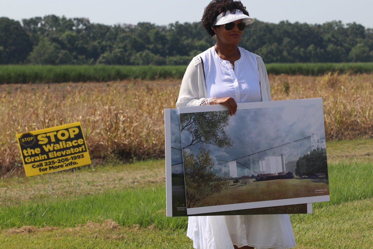 NRDems's tweet photo. In 2022, Ranking Member @RepRaulGrijalva and @NRDems visited Wallace, LA—a historic Black community in the state's Cancer Alley.

Thanks to the community's incredible organizing and relentless efforts, plans to build a grain export facility on their ancestral burial grounds have been canceled! A win for environmental justice!