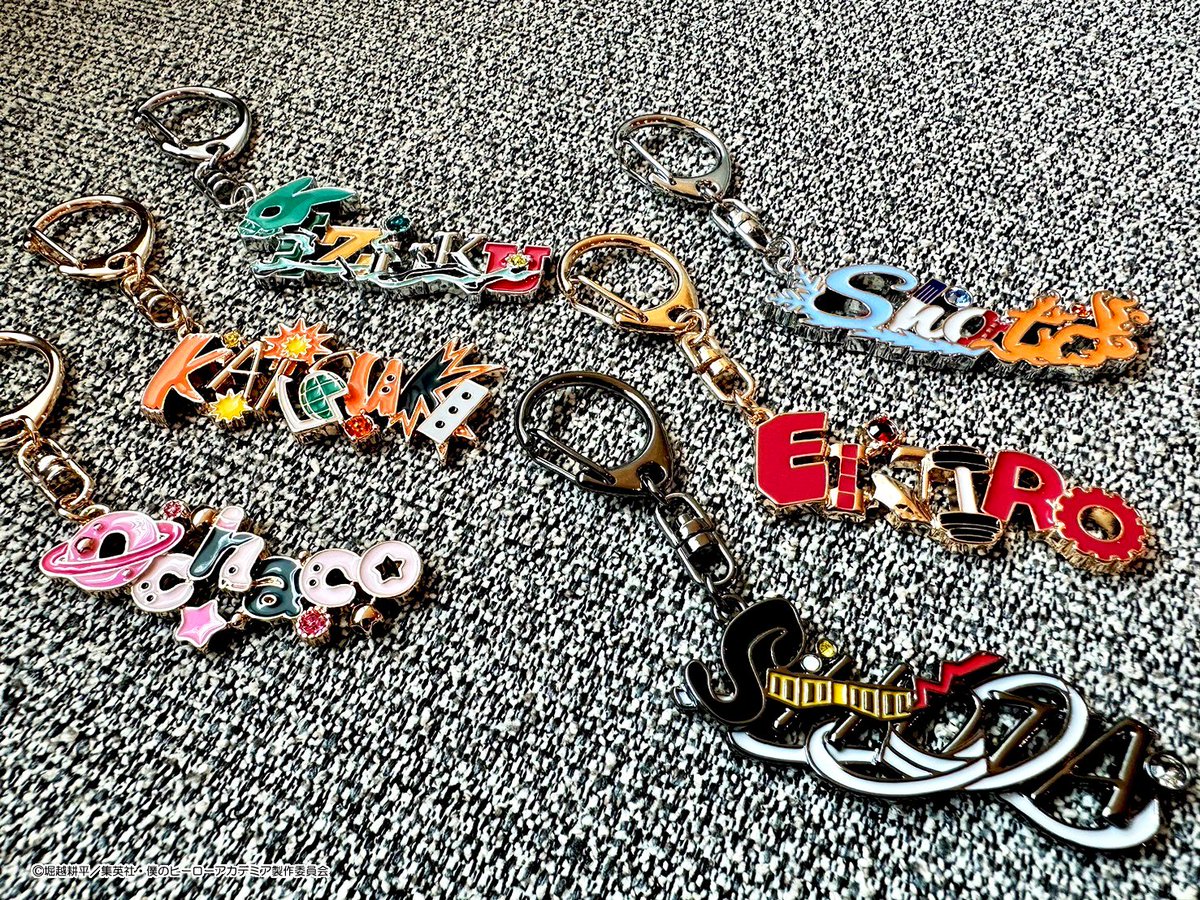 ◤グッズ紹介◢ ／ 🛍ネームキーホルダー ＼ お名前に各キャラクターの