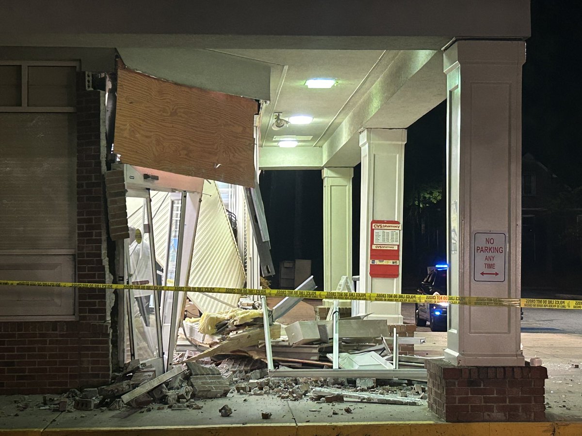 BREAKING NEWS:

We’re at Cascade Rd and Fontaine Ave SW where a truck rammed into the front of this CVS Pharmacy. 

We’ll have the latest on <a href="/GoodDayAtlanta/">Good Day Atlanta</a> at 6 AM.