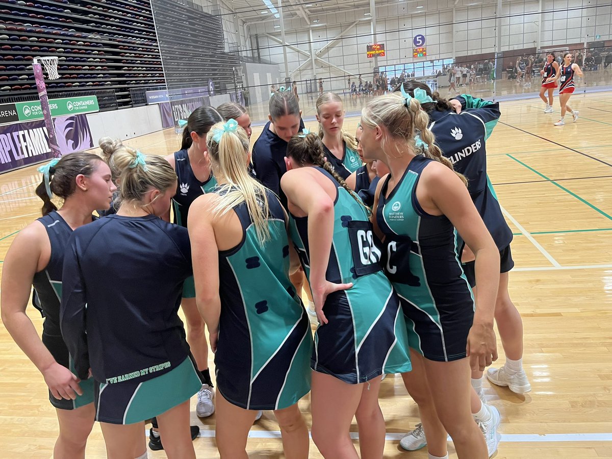 netball_mfac's tweet photo. A great start to the Vicki Wilson Cup for our Firsts with 4 wins from 4 matches, including an impressive performance against Somerset College 🙌🏼 Bring on the Quarter finals in the morning #proudtobeflinders https://t.co/YB0zhg2VNi
