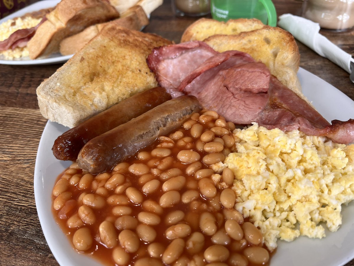 FntsyWlkr's tweet image. At @BrownSugarUK in the Handbridge.  It is a fantastic way to start the morning! I always get the all day breakfast. I may also leave with a flapjack. 😏

#chester #placestoeat