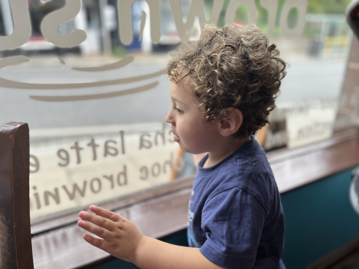 FntsyWlkr's tweet image. At @BrownSugarUK in the Handbridge.  It is a fantastic way to start the morning! I always get the all day breakfast. I may also leave with a flapjack. 😏

#chester #placestoeat