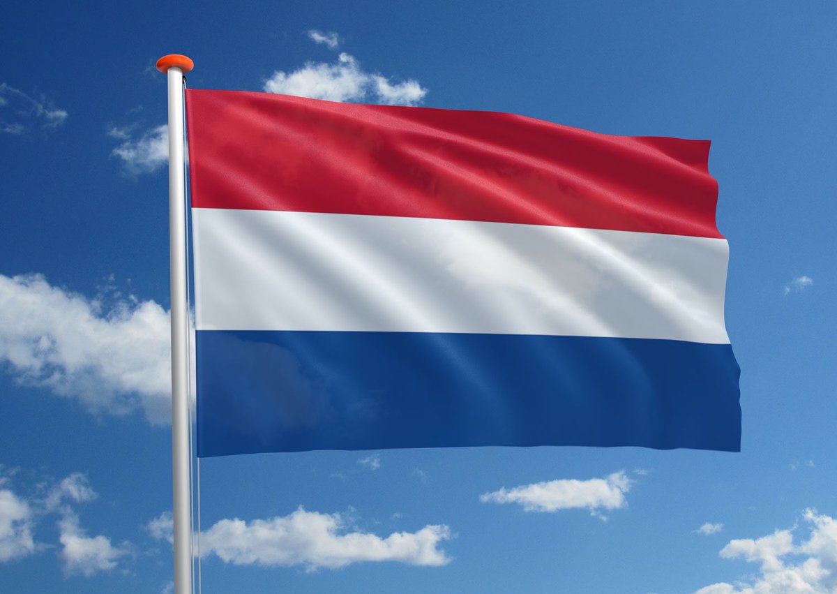 No Context Dutch 🇳🇱 tweet media