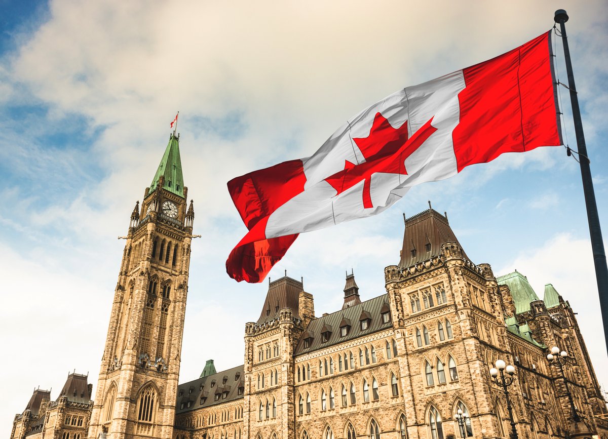 Canada’s economy appears to have achieved a soft landing: inflation is almost down to target—and the economy, supported by immigration, has avoided a recession. 

Read our annual review of Canada here: imf.org/en/News/Articl…