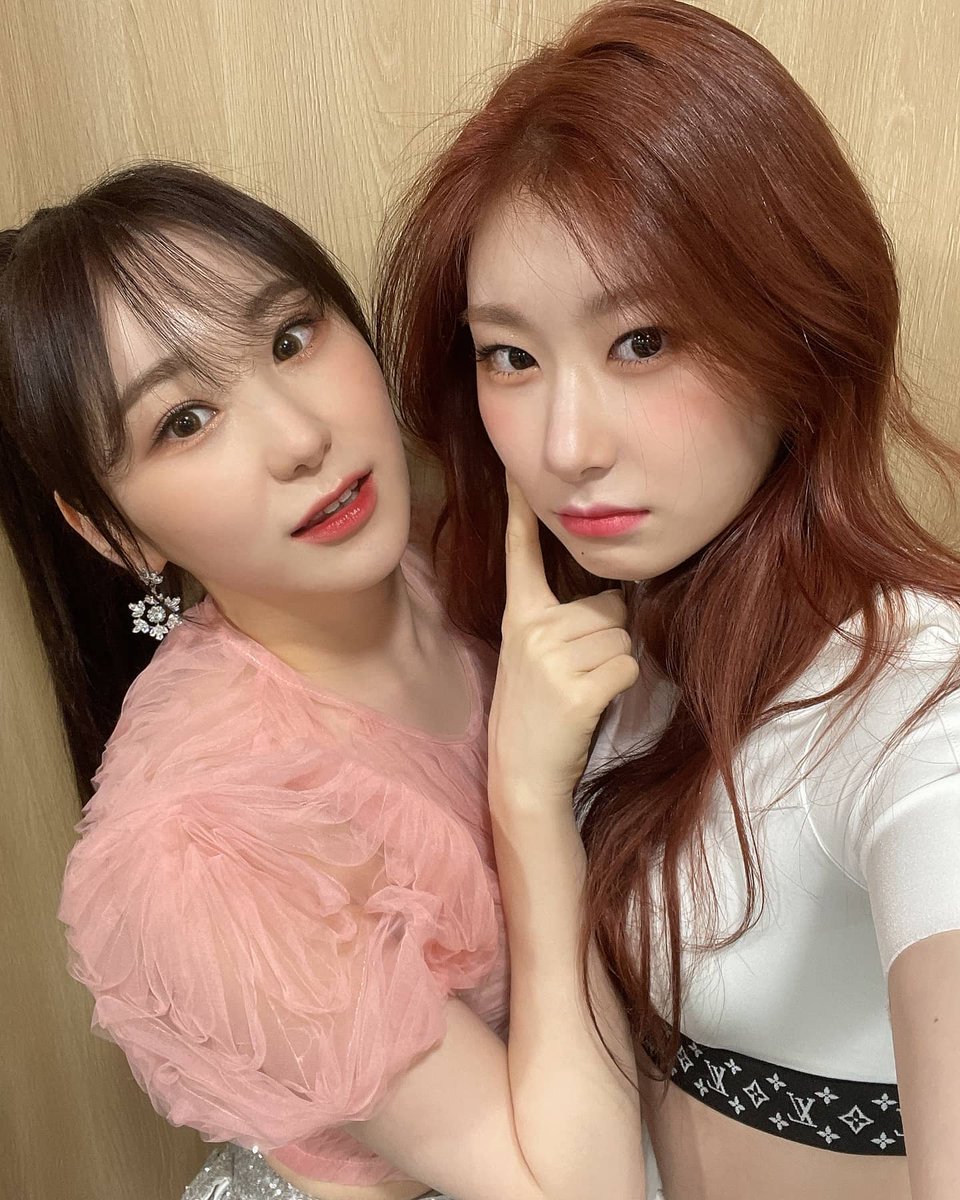 CHAERYEONG BRASIL tweet media
