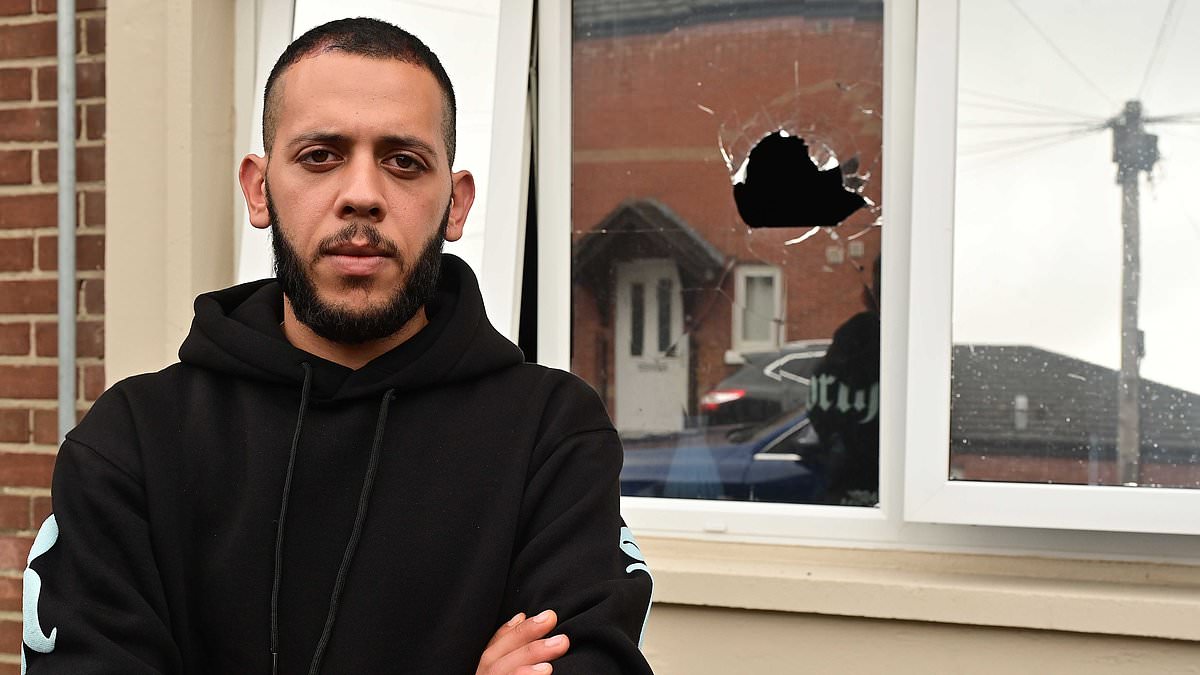 Daily Mail tweet media