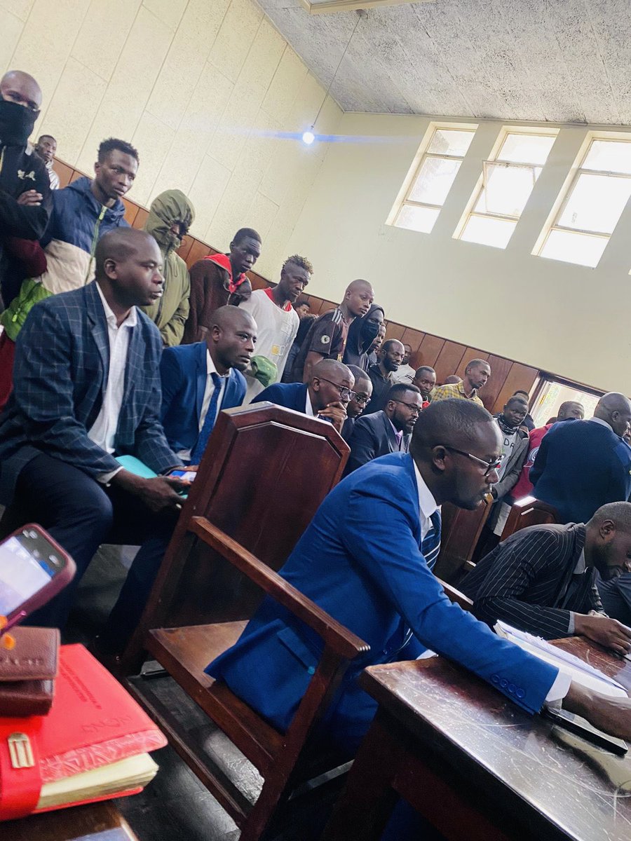 WanjiruSteven's tweet photo. We don’t leave anyone behind. Today a battery of 17 lawyers on behalf of @LawSocietyofKe was present at the Nairobi City Court to provide legal representation to all the 87 protests arrested yesterday. They have all been granted a cash bail of Kshs 500/=.  #NaneNaneMarch https://t.co/VVaAxNcR8f