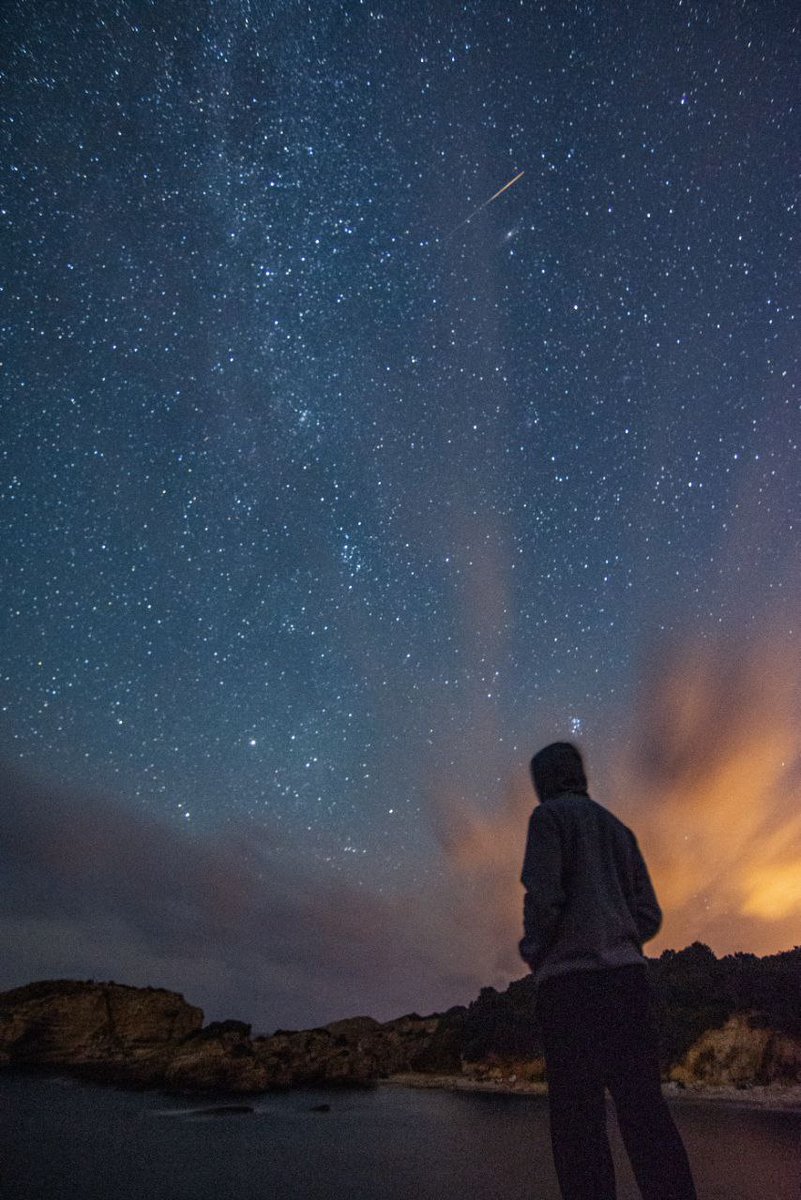 baqix7's tweet photo. The stars and space show us that there is much to discover https://t.co/P6LmTPivEs