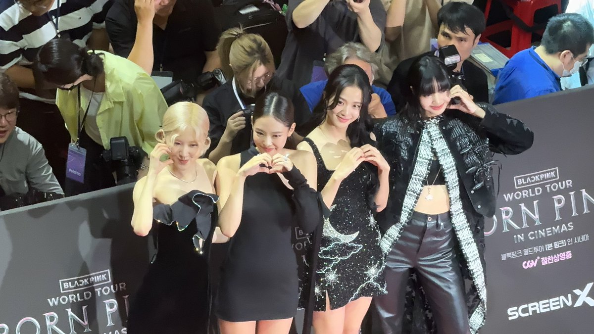 젠바 🙈💕 tweet media