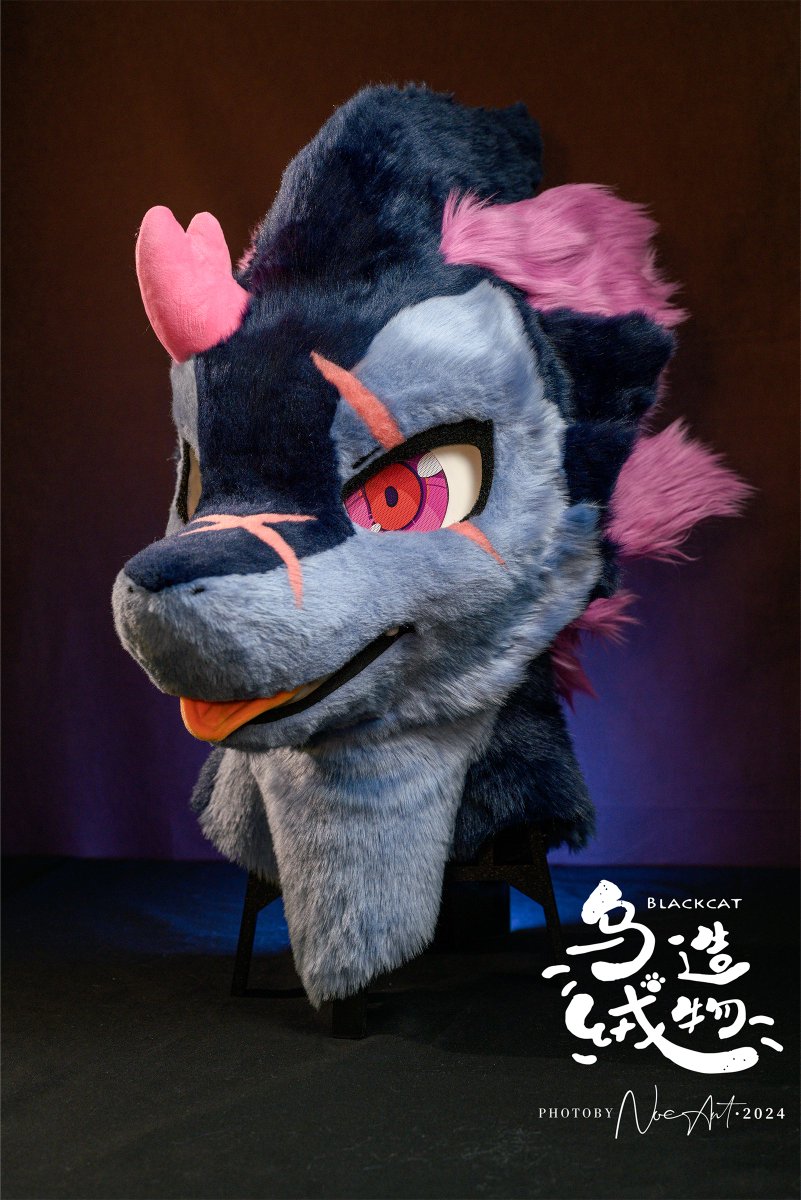 wurongcat's tweet image. Look! It&apos;s the cool Shark Beast Suit! It&apos;s the new plushsuit body type! By the way, you can call it &apos;间渊&apos;.
#plushsuit #FursuitsFriday #wurongcat #fursuit