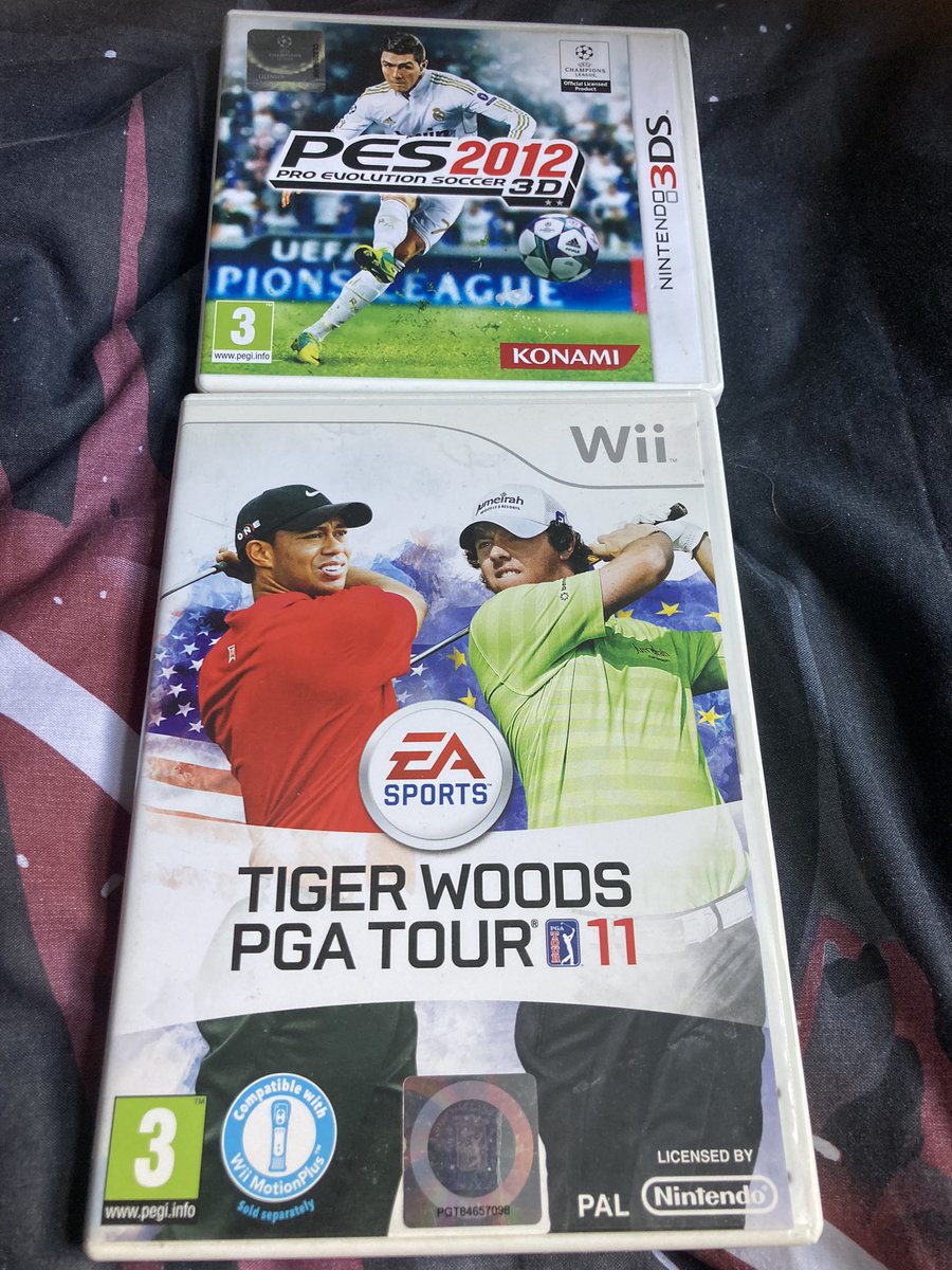 AdrianRavenscr2's tweet photo. Todays deliveries are #PES2012 for the #3DS and #TigerWoods for the #Wii I’m on the cusp of 100 physical #Football games, still unsure whether that’s a good or bad thing 😂 #KONAMI #EA #Nintendo #GamersUnite https://t.co/5Yv9LVTX0r