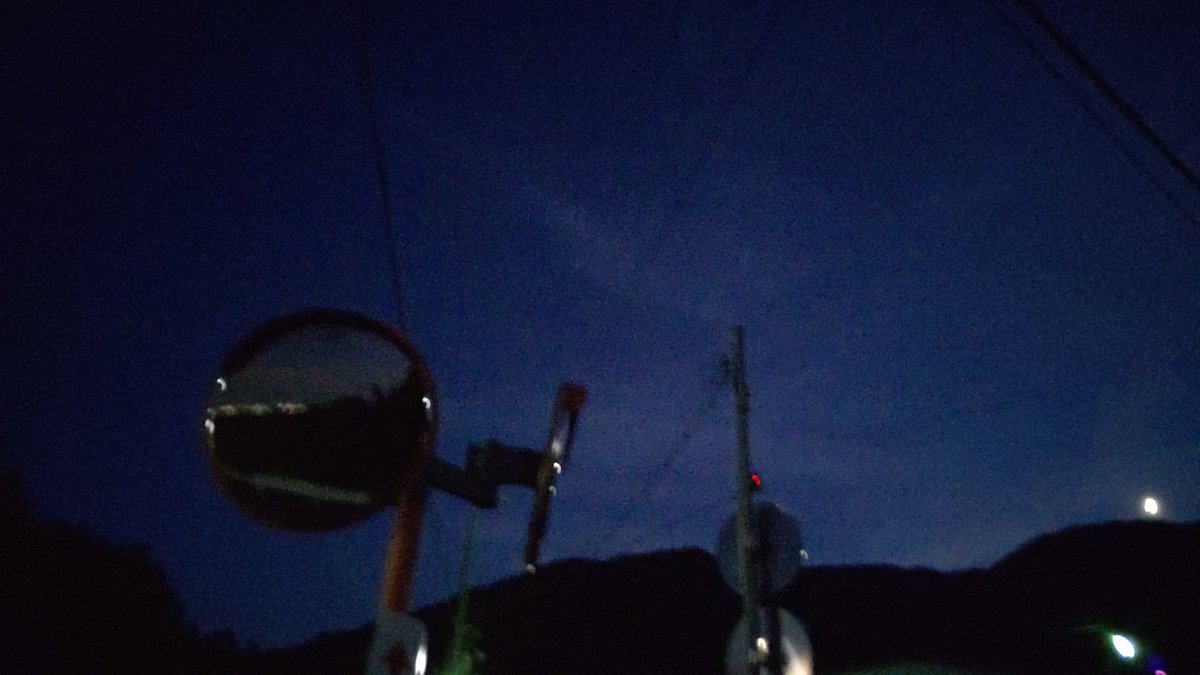 in_y12's tweet photo. お疲れ目様🌆お盆ウイアーザワルード友☀️😵💦m(_ _)m

コロナも落ち着き下界まで https://t.co/ZAAtERmS7d