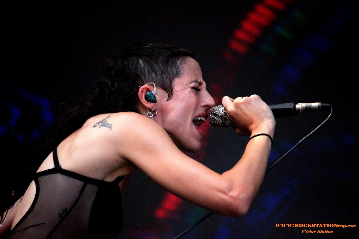 Brutal lo de <a href="/TravisBirds/">Travis Birds</a> en el <a href="/sonoramaribera/">Sonorama Ribera</a> ayer.