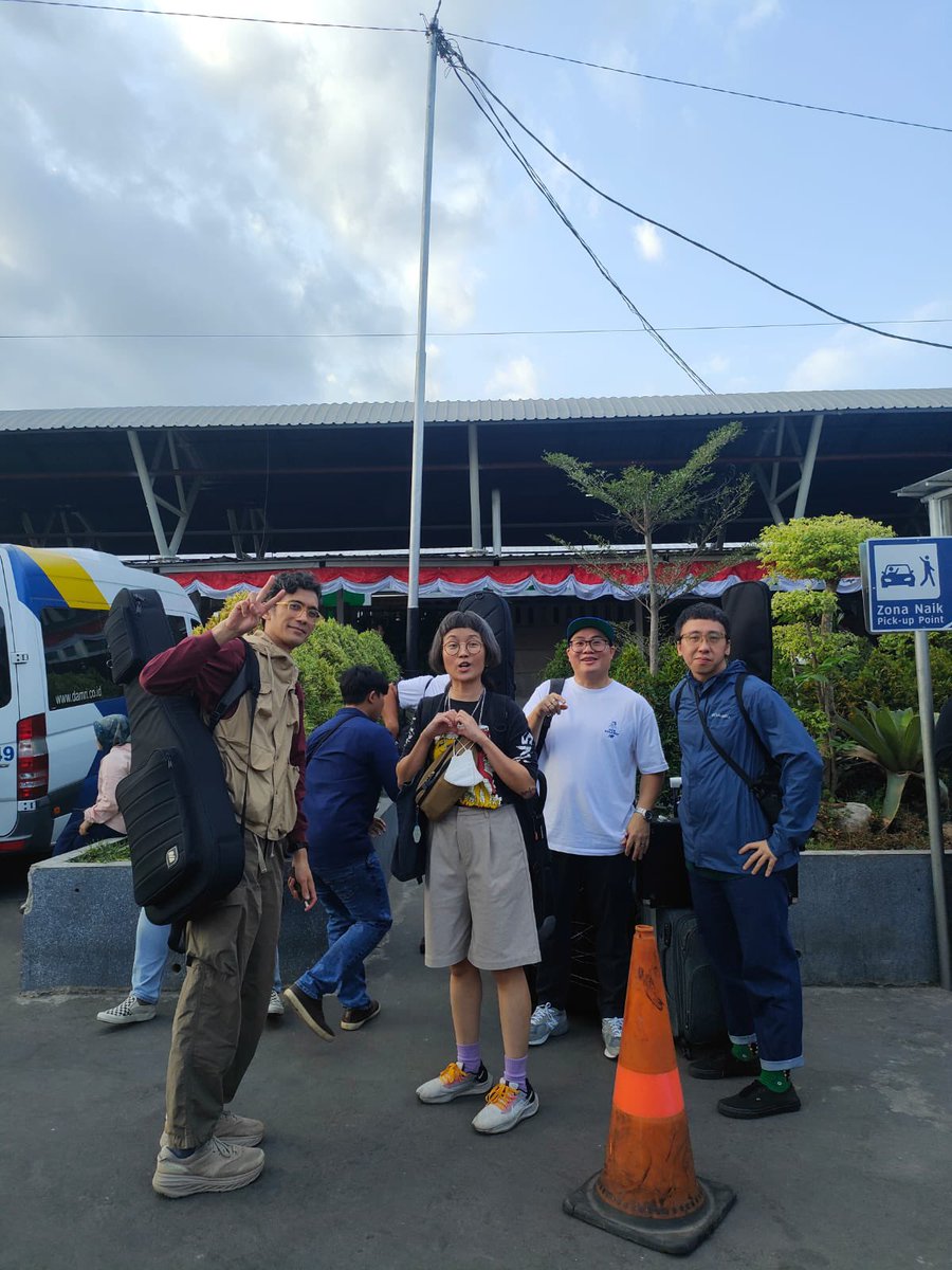 Jogja touchdown! See you at <a href="/cherrypopfest/">CHERRYPOP</a> ! 🍒🎸