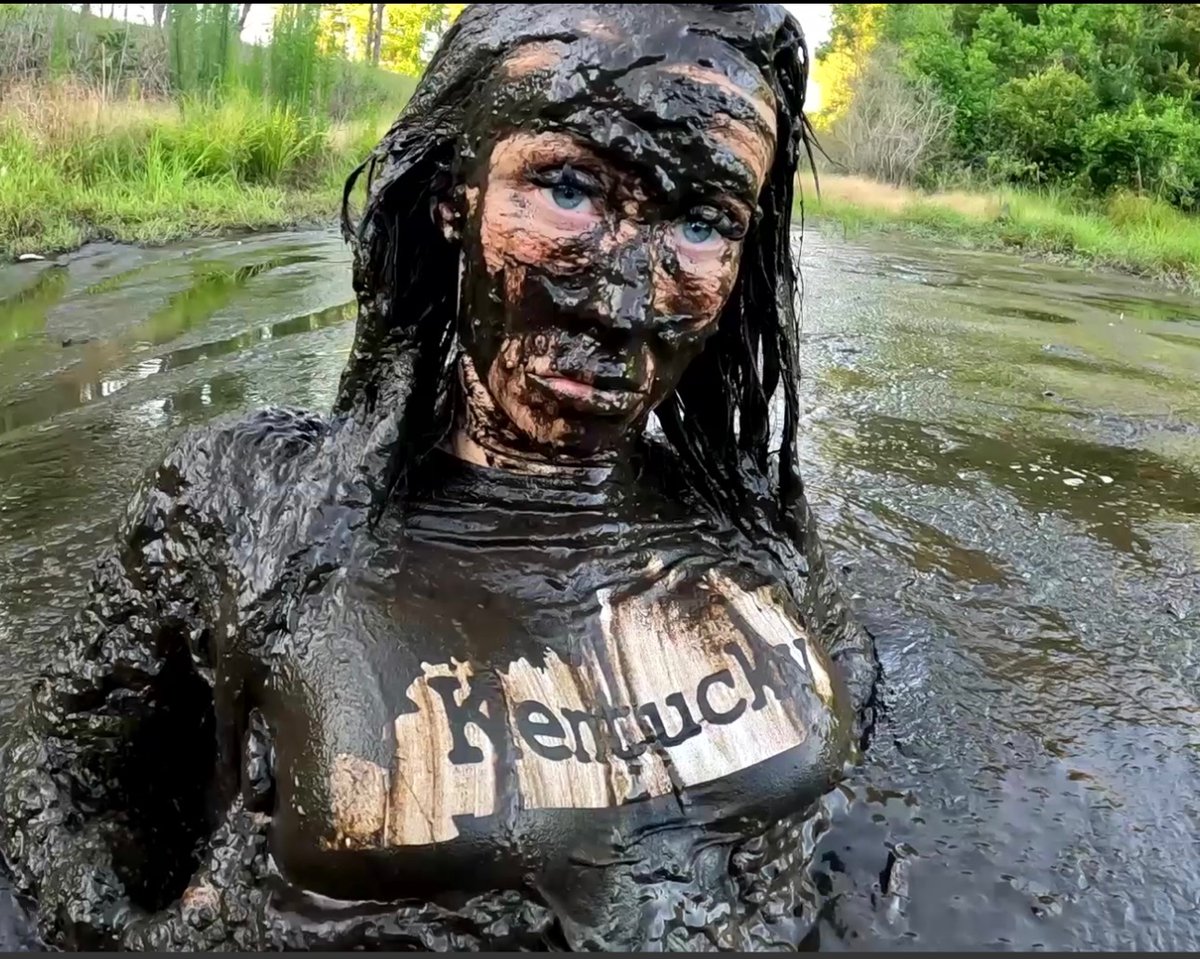 Jayce_HouseofM's tweet photo. Feat @tannerquicksand as camera man and? Helping me get messy-pushing me under-holding me under-and doing some submerging with me! Plus? He jiggled my titties. 😆 so hot! So fun! So deep! #muddygirls #pantyhose #dirtyfeet #deepmud https://t.co/UzevnJz69O