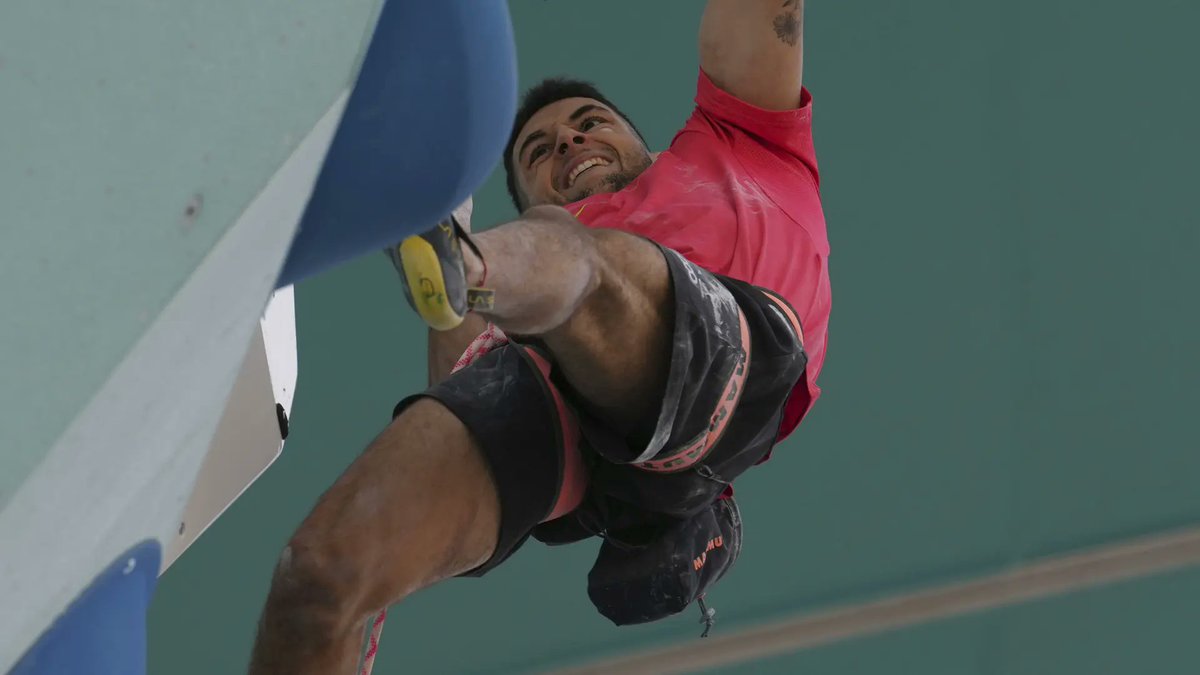 daniisoleto_'s tweet photo. ❌🏅 Sin medalla en escalada.

💪🏻 Cabeza alta, puedes estar orgulloso, tienes varias oportunidades por delante.

🥇📄 Dos finales olímpicas consecutivas, una con un oro y la otra con diploma, hace unos años lo habrías firmado con los ojos cerrados.

Orgullo 💚🤍🖤 @lilcabeSa. https://t.co/sJuvf7WFDg