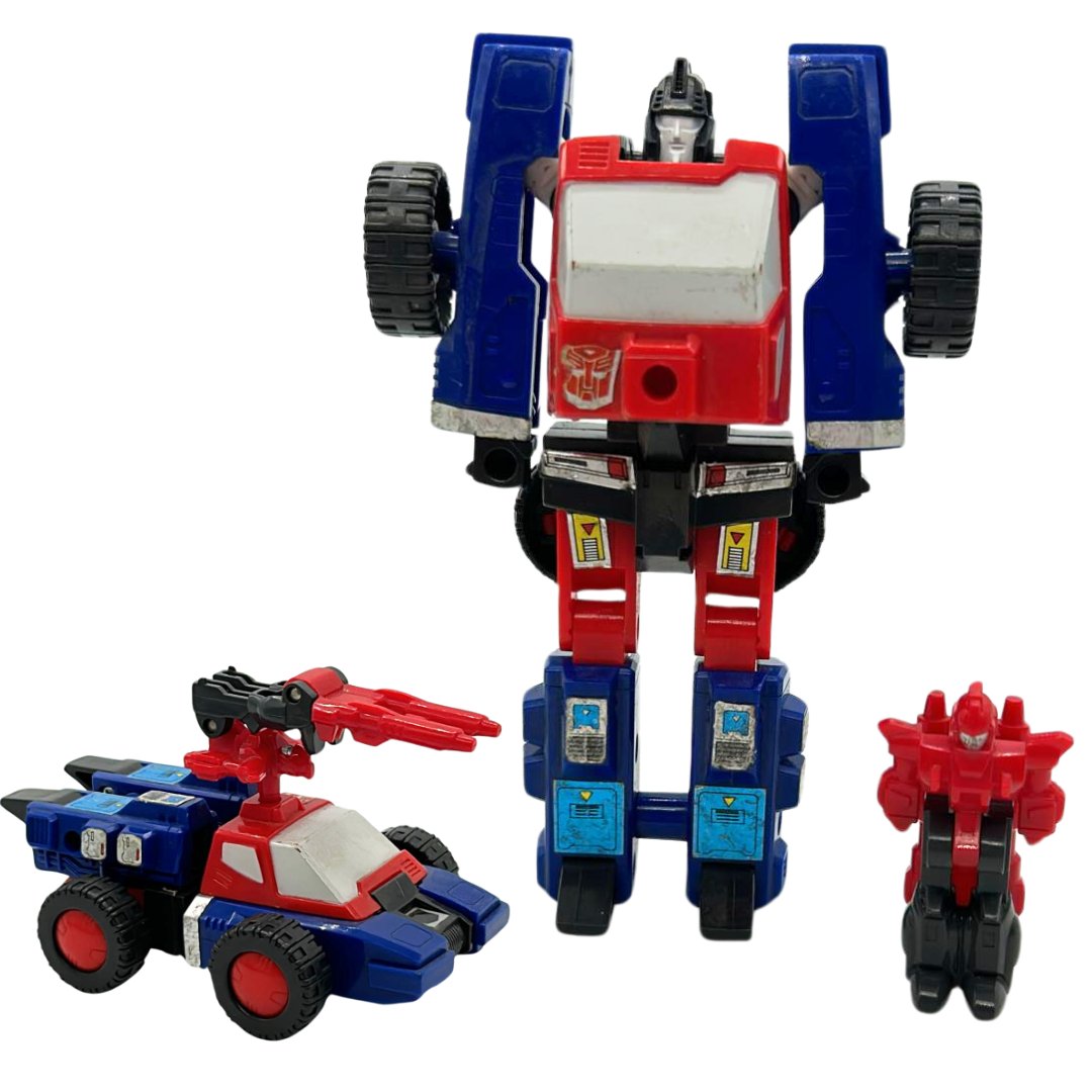LoftToy's tweet photo. Transformers G1 Crosshairs &amp; Pinpointer #g1transformers #transformers #lexistoyloft #vintagetoys #g1transformerstoys #crosshairs #pinpointer #robot #transform #autobot #targetmaster https://t.co/bQuhwDdTGU