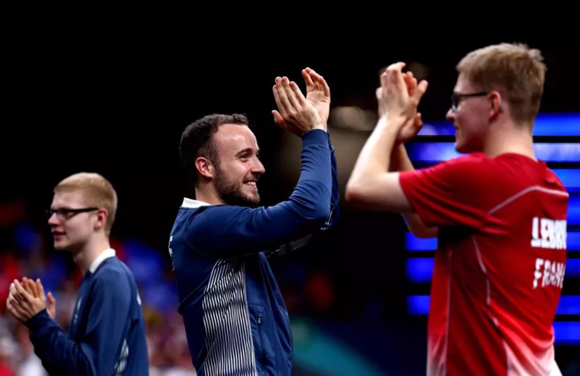 AntoGriezmann's tweet image. 🚨 ALERTE MEDAILLE 🇫🇷 ! 

🥉 FELIX, SIMON, ALEXIS et COACH NATHANAEL 🥉

🏓🏓🏓🏓🏓🏓🇫🇷🇫🇷🇫🇷🇫🇷🇫🇷

#AlerteMedaille