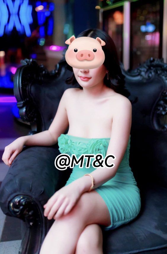 ไปร้านเหล้า ไปเมา✖️ ไปถ่ายรูป✔️😂😂
#ดื่ม #ปาร์ตี้ #คู่ทัก🎉