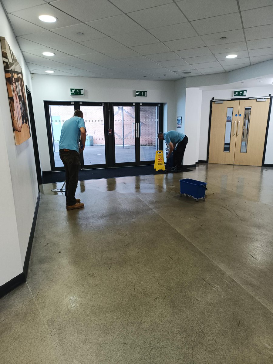 StainbustersLtd's tweet photo. Bona Resilient Floor refurbishment - 5 steps for a like new floor! deep clean; renovate &amp; repair; recoat; design effects; seal and protect. Cost effective #resilient #floor #refurbishment environmentally friendly alternative to installing a new floor!  #stainbusterscleaning #BONA https://t.co/tkQiS2S39W