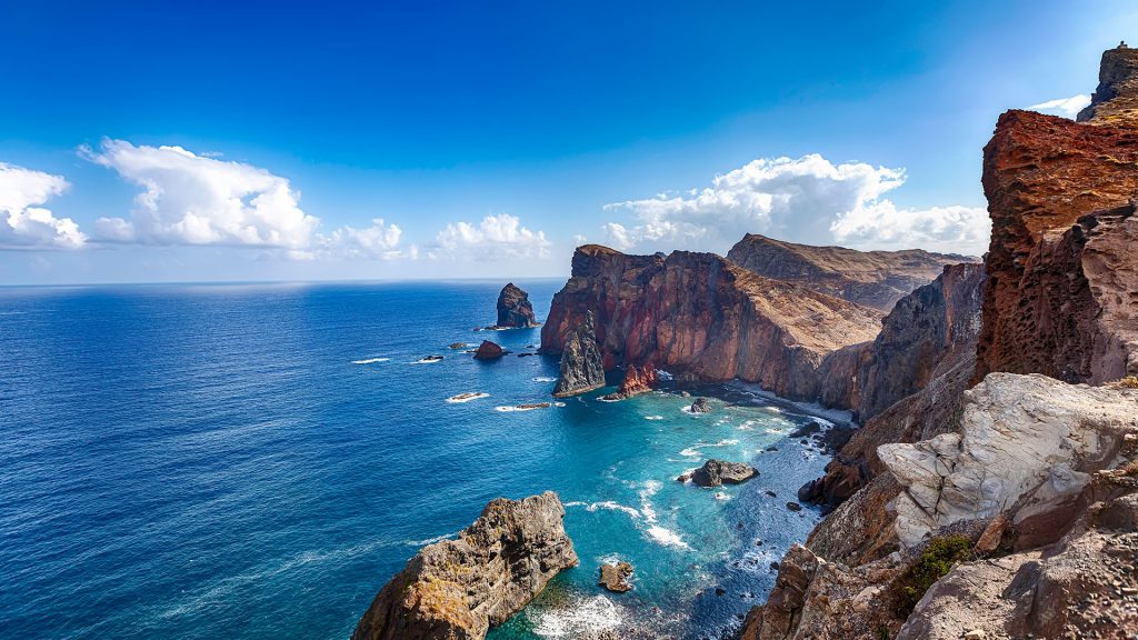 Dunya724's tweet photo. Günün Fotoğrafı 📸 Ponta de São Lourenço cape on peninsula in the far east of the island of Madeira, Portugal https://t.co/N5QQRyqdlx
