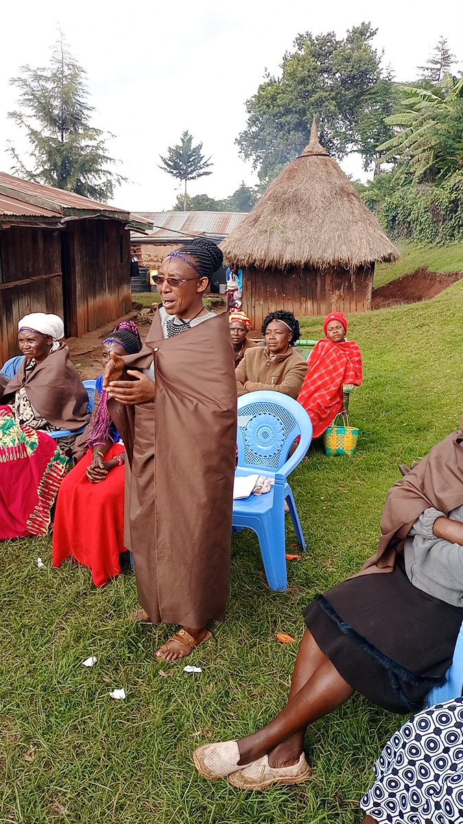 malamacowiti's tweet image. Despite legal protections, the Ogiek have historically faced displacement from their ancestral lands due to land grabs, conservation policies, and agricultural expansion. Their traditional lands are often claimed by the state or private entities.
#KilimoHaiKE @KariobangiSJC