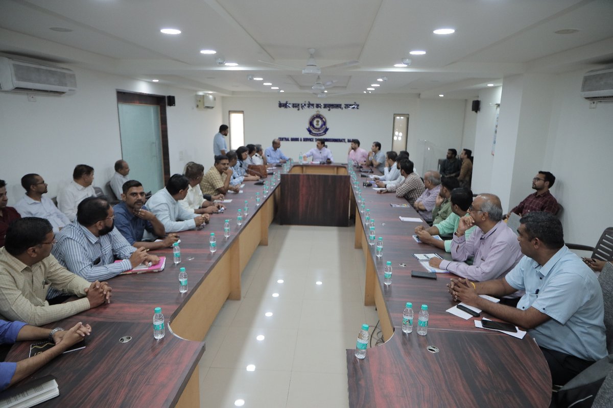 CGST Rajkot organised a 'Workshop on e-bills, Service Book and Pension related matters'. The PAOs, CAOs, DDOs and AOs from CGST Formations at Rajkot, Kutch and Bhavnagar attended the workshop. Pr. Chief Commissioner, Ms. B V Siva Naga Kumari, IRS, also addressed the officers.
