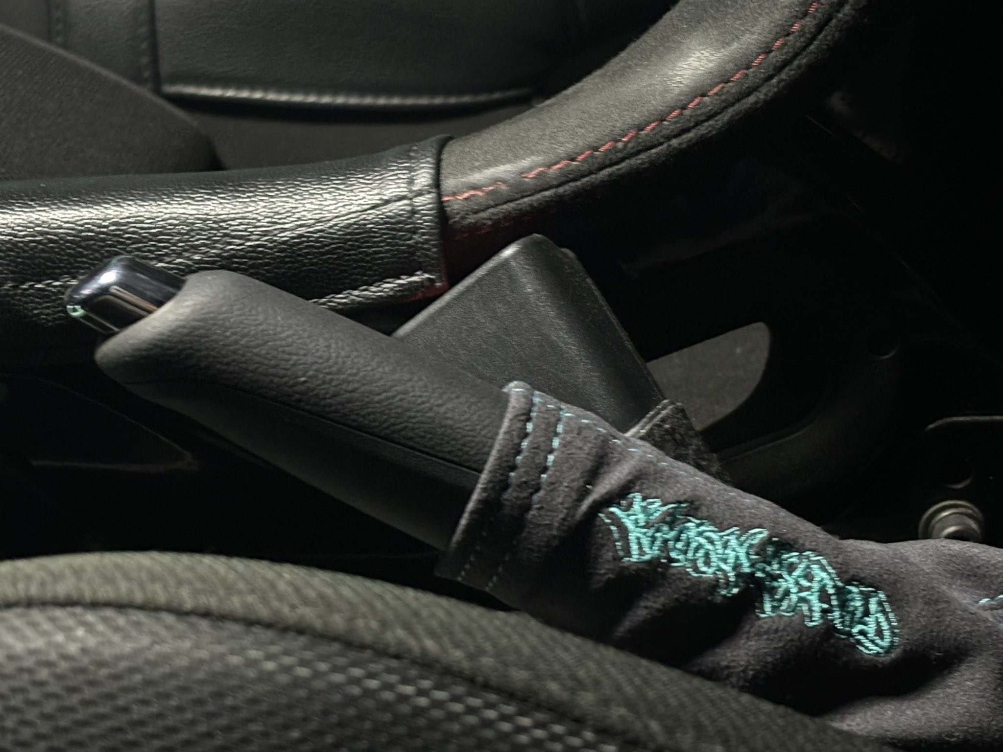 つぶ Shift Knob Black 4 and 5 speed 240Z 260Z 280Z 280ZX 510 | Z