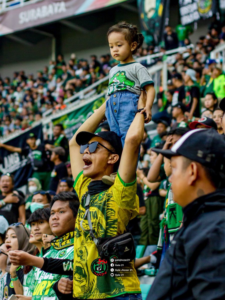 Launching team match
Persebaya Surabaya vs Persik Kediri
Minggu 4 Agustus 2024
@Gelora Bung Tomo

#gatejhoner21
#persebaya