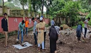 সদরপুরের পরিচ্ছন্নতার কাজে নেমেছে শিক্ষার্থীরা