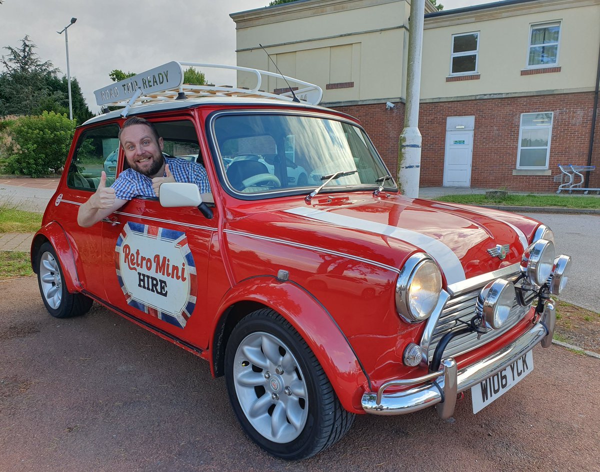 simonwoodward's tweet image. HAPPY BIRTHDAY TO ME! You know what they say - if you can't own a classic Mini...hire one! (Like Maltilda from @retrominihire - I'm in love with her! 😍) And then go to @CaffandMac for breakfast! #BirthdayTreat #ClassicMini #RetroMini #RoverMini #Mini #TreatYoSelf #RetroMiniHire