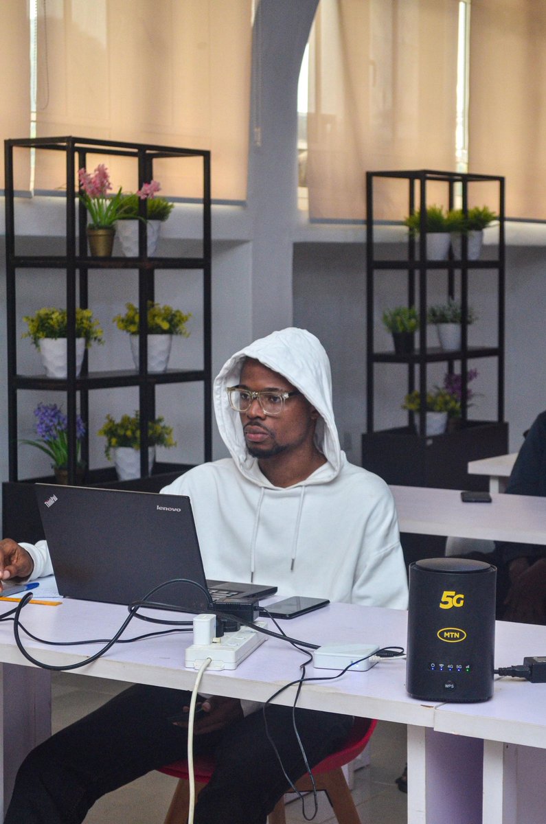 samuelOtimehin's tweet photo. Thank you @icphub_NG for making web3 development approachable and straightforward. Your tools and support have significantly eased the complexities of building in this evolving space. We appreciate your commitment to empowering developers and fostering innovation.
@TonbraSuoware https://t.co/hQ7YORiMtJ