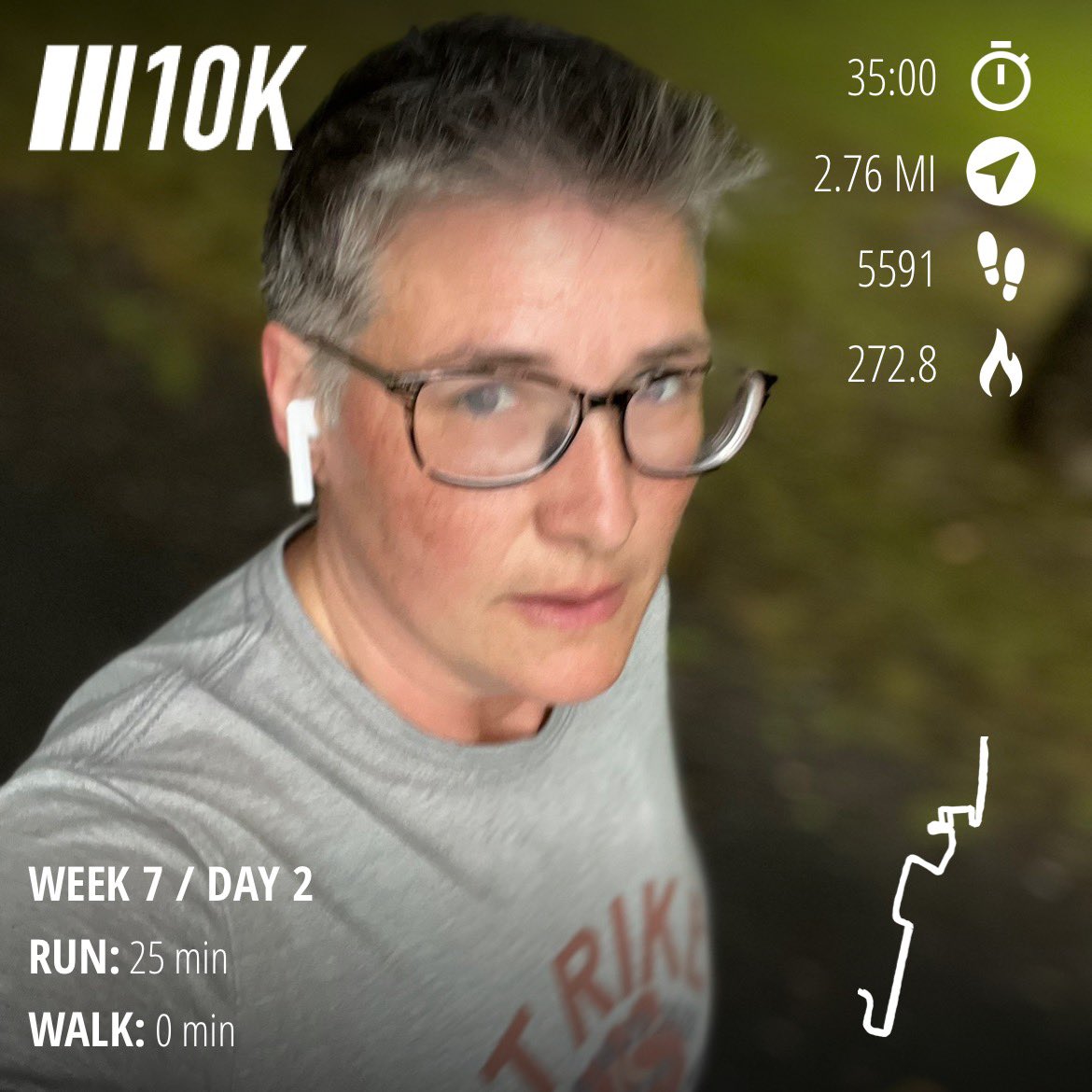 dgray3994's tweet photo. Today’s challenge: take a photo while running… here’s the result. No goofing around today! W7/d2 done! #backatitchallenge #runningformentalhealth https://t.co/jhiyjTK7Tx