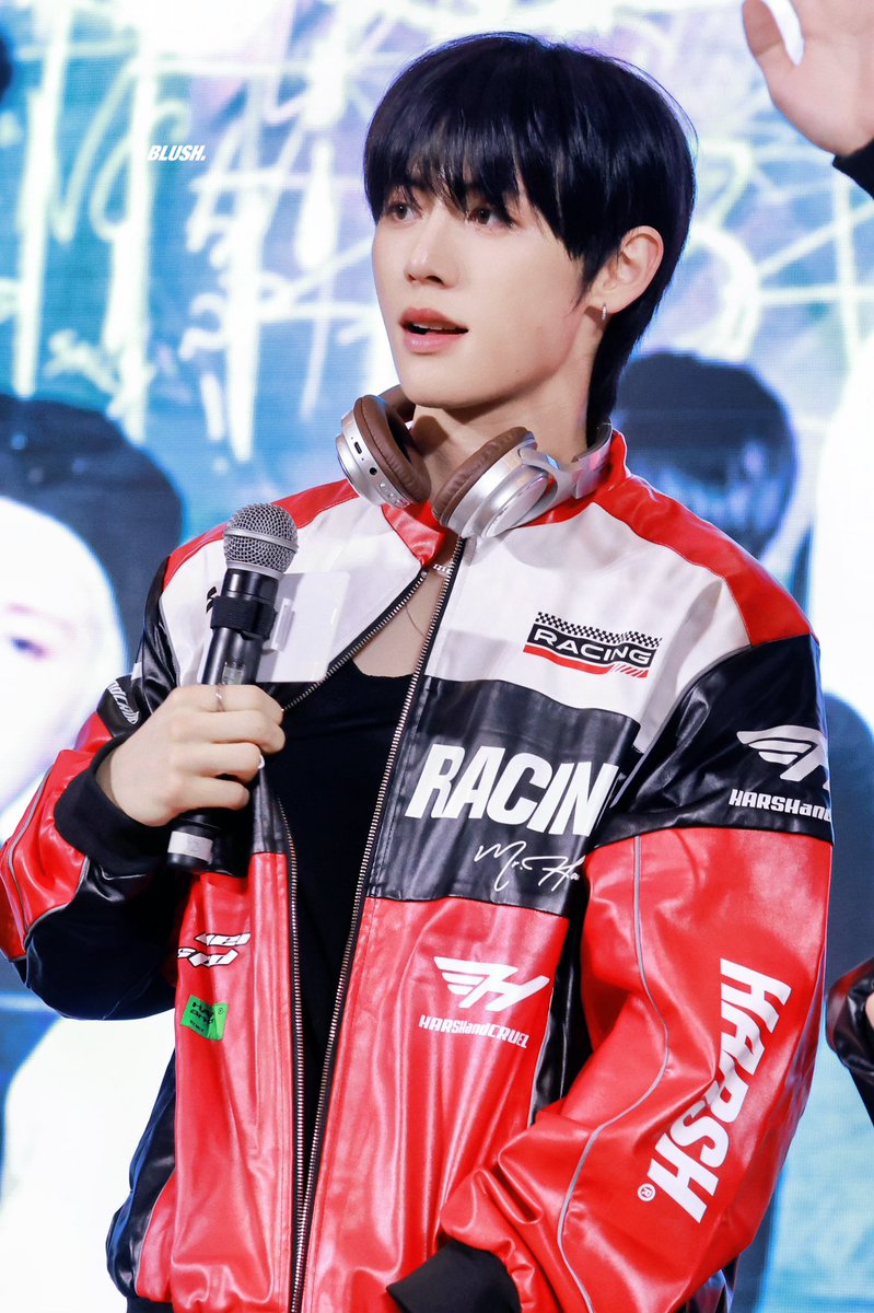 240809

#BOYNEXTDOOR #보이넥스트도어
#TAESAN #태산 #한동민