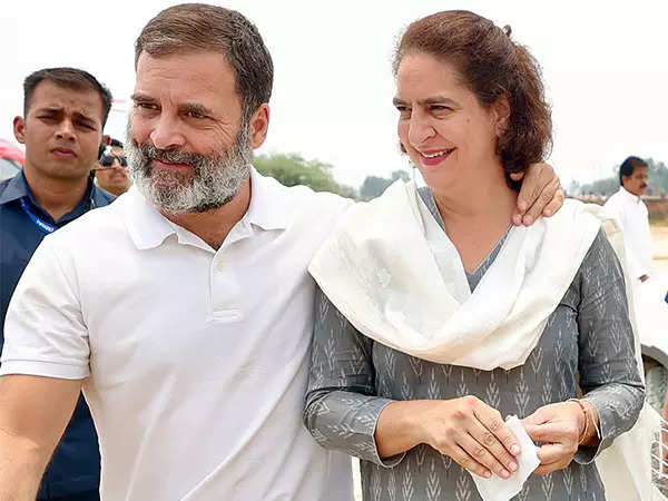 Starboy2079's tweet photo. Never forgive Never forget

This brother sister posted post after post for Muslims of Gaza but didn't post a single post for Bangladesh Hindus

Remember Hindus 
Congress will never ever help you when ur life will be in danger https://t.co/xYQP9K6TVG
