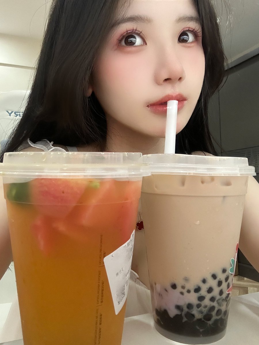 上完课好累哦 玩个奶茶🧋3p局吧 https://t.co/pwuBfgL1TN